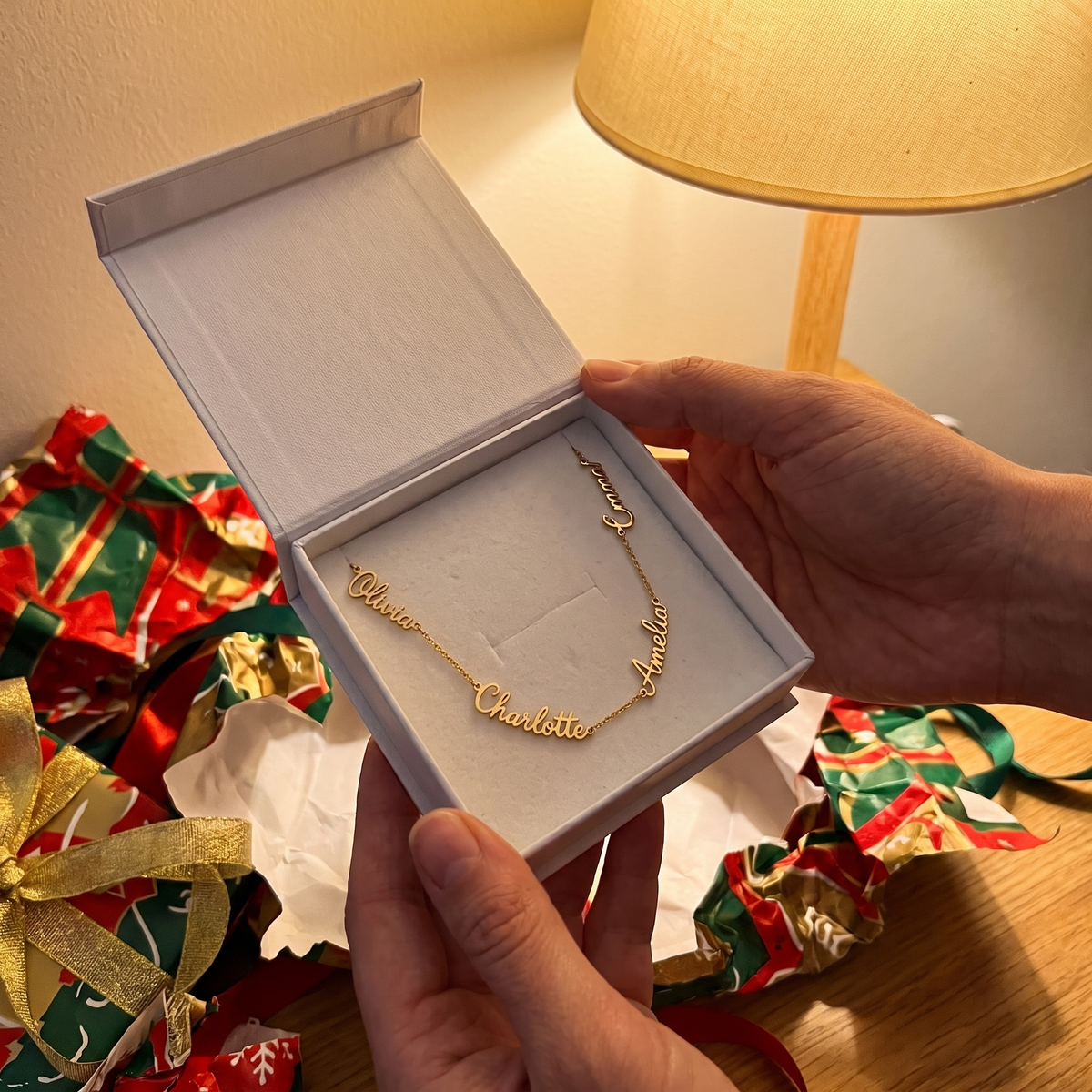 KALYS necklace in gift box